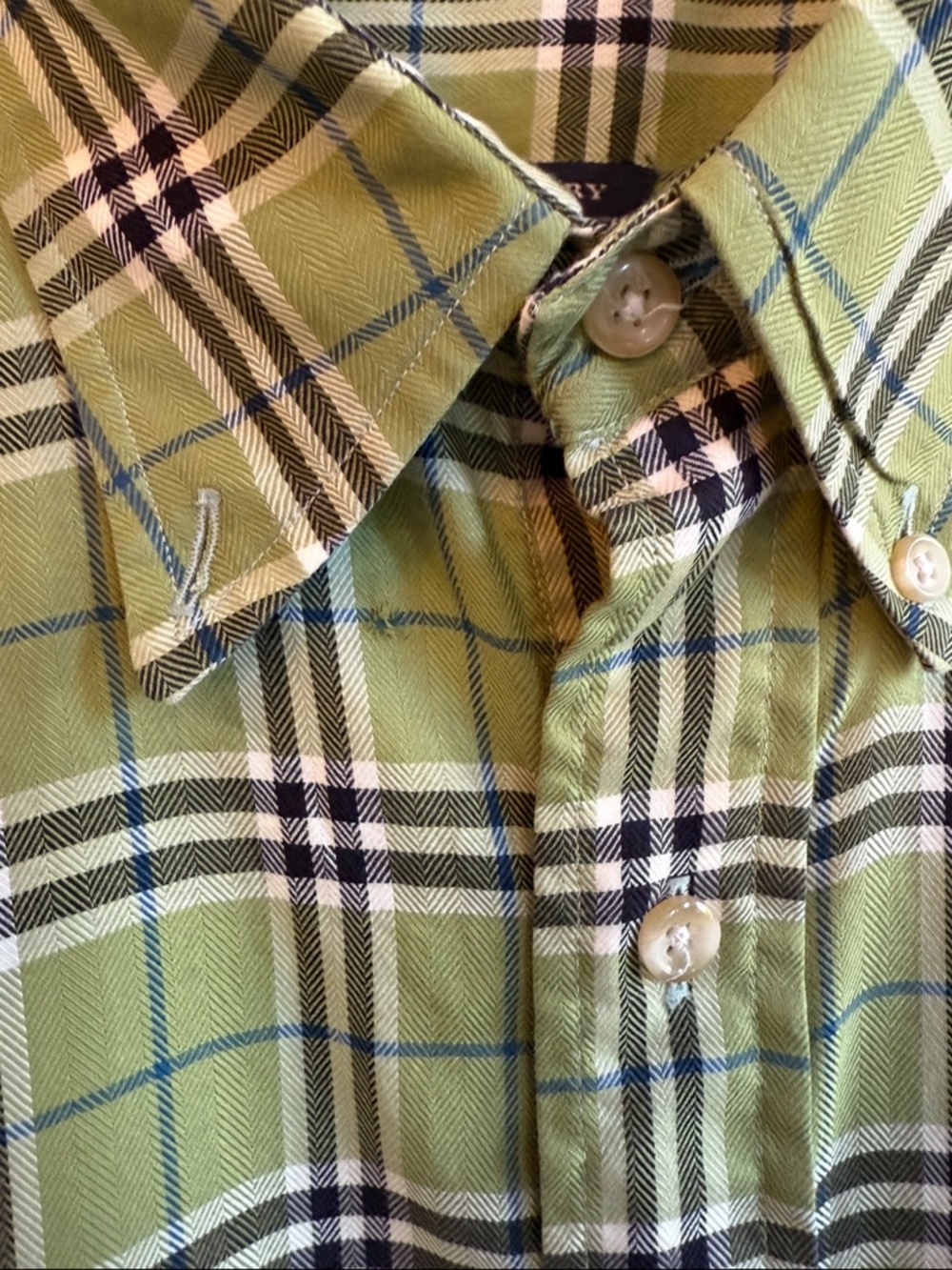 Burberry Novacheck Plaid Button down in green - Picture 3 of 5
